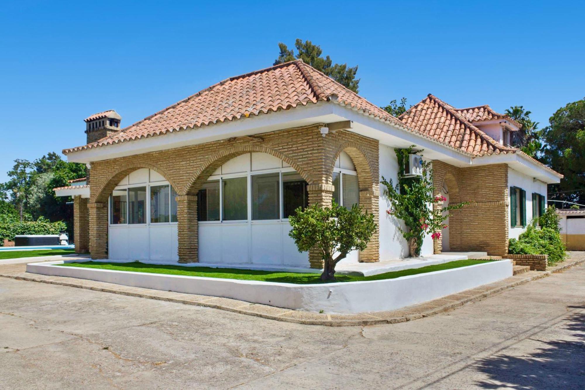 Villa San Patricio I Piscina Privada I Jacuzzi Spa I Bbq I Ps5 I Aire Acon I 3000M2 I 5Min-Centro Херес-де-ла-Фронтера Экстерьер фото