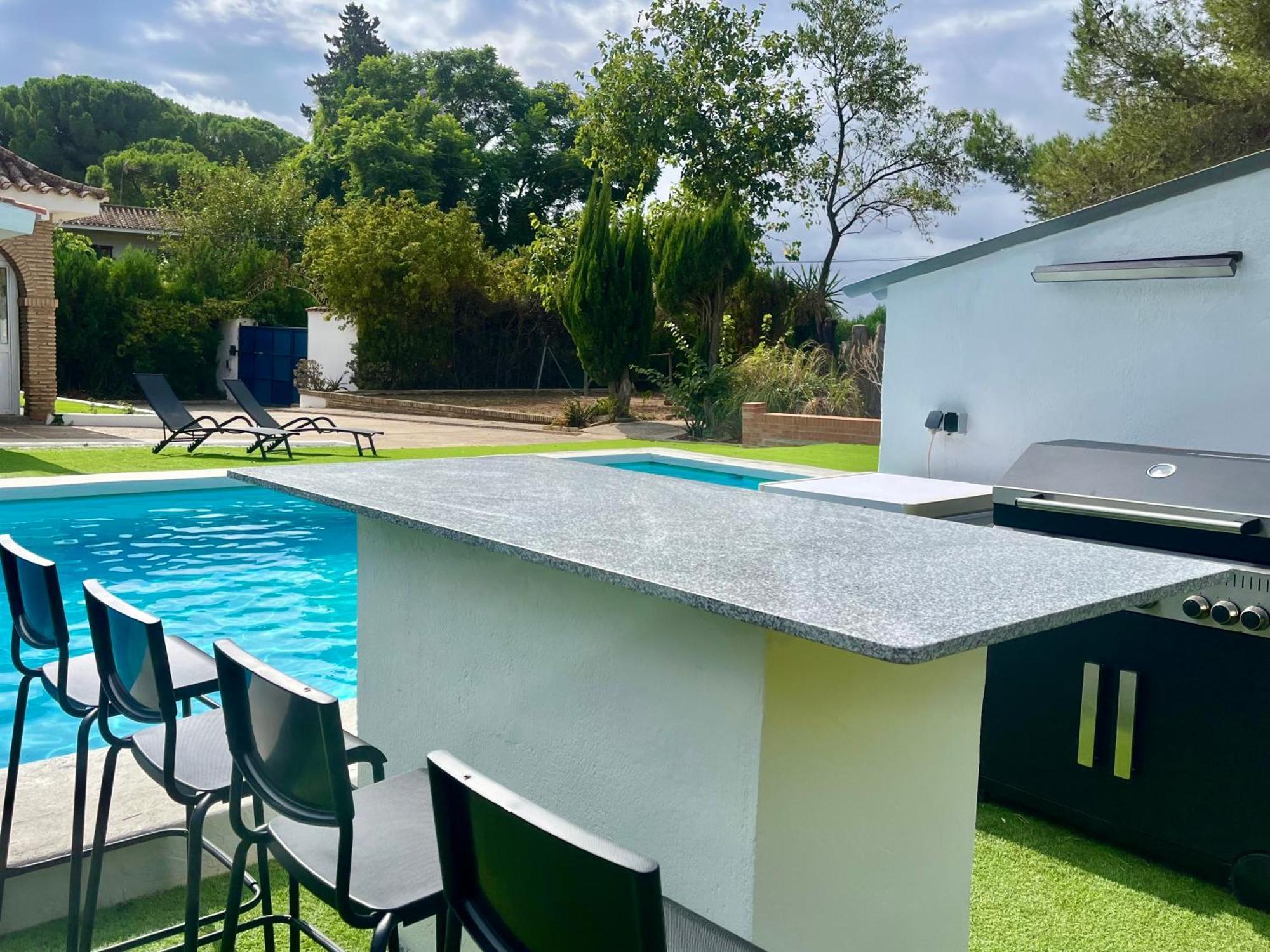 Villa San Patricio I Piscina Privada I Jacuzzi Spa I Bbq I Ps5 I Aire Acon I 3000M2 I 5Min-Centro Херес-де-ла-Фронтера Экстерьер фото